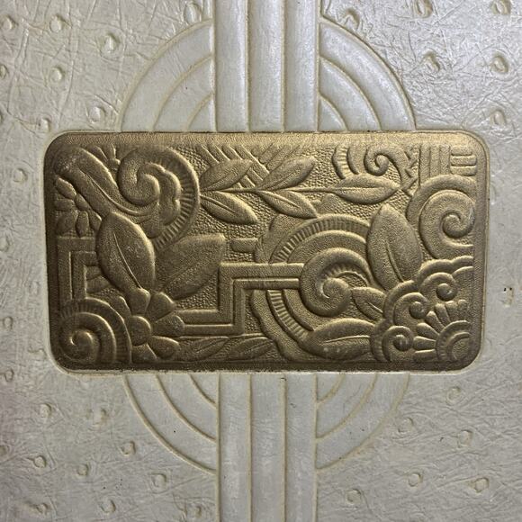 Vintage Photographs In Leather Folio, Two Hand Tinted Portraits Young Girl - Picture 5 of 9